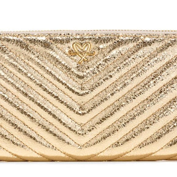 NEW Victoria's Secret V Quilted Continental Wallet - Picture 5 of 12